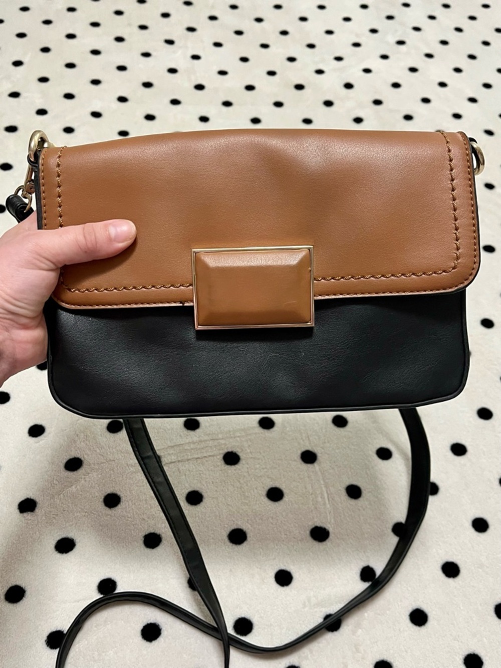 Two Tone Vegan Leather Crossbody Purse - Picture 3 of 8